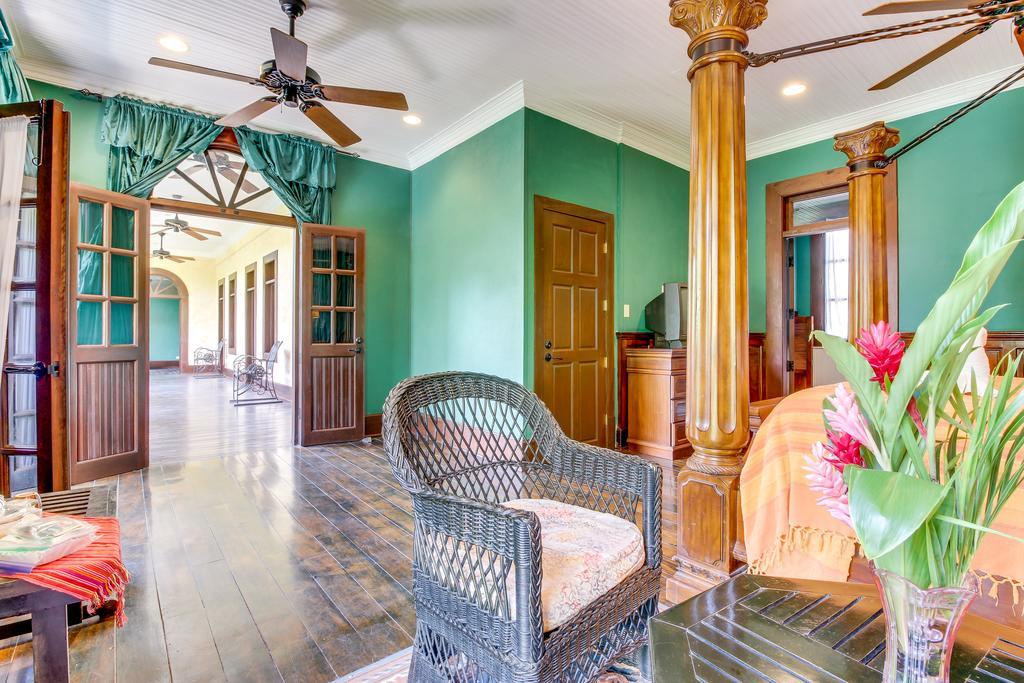 Colonial Suite @ Mahogany Hall San Ignacio Kültér fotó